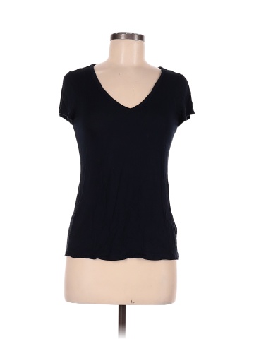 Gap Short Sleeve T-Shirt (view 1)