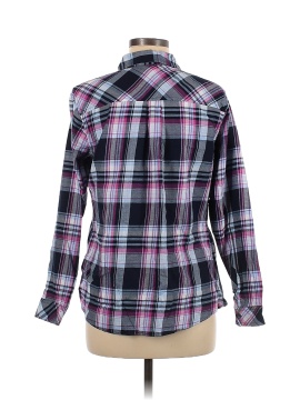 Croft & Barrow Long Sleeve Button-Down Shirt (view 2)