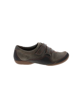 Clarks Size 9 (view 1)