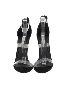 Cape Robbin Heels (view 2)