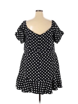 City Chic Size 22 Plus (view 2)