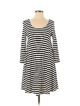 American Eagle Outfitters Casual Dress (view 1)