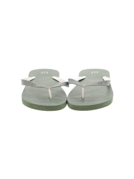 Gap Flip Flops (view 2)
