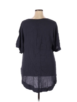 City Chic Size 22 Plus (view 2)