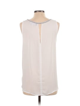 Jennifer Lopez Sleeveless Top (view 2)