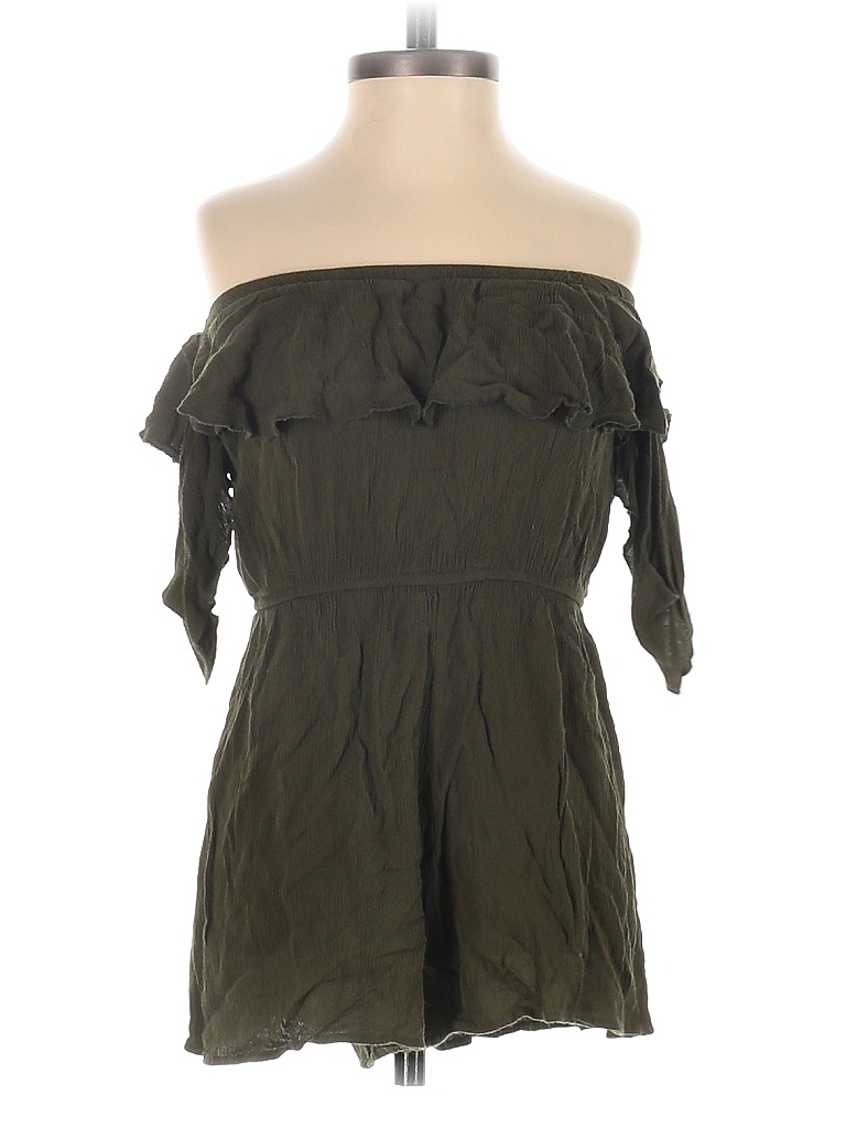 Pre-owned Charlotte Russe Romper In Green