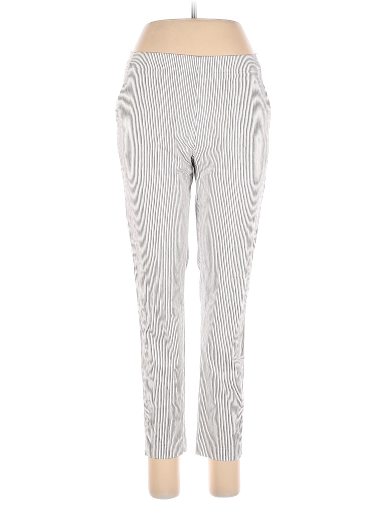 Click to view more detailed imagery on our partner's website Pre-owned Uniqlo Casual Pants In White