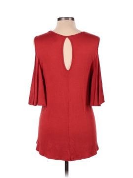 R.Rouge 3/4 Sleeve Top (view 2)