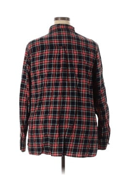 Old Navy Long Sleeve Button-Down Shirt (view 2)