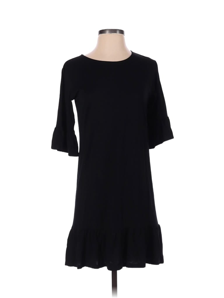 Pre-owned Prettylittlething Casual Dress In Black