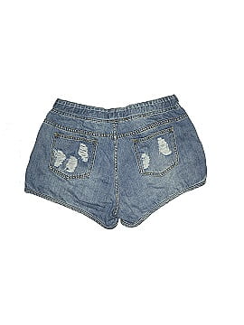 Umgee Full Size Color Blocked Scalloped Hem Shorts Plus Size