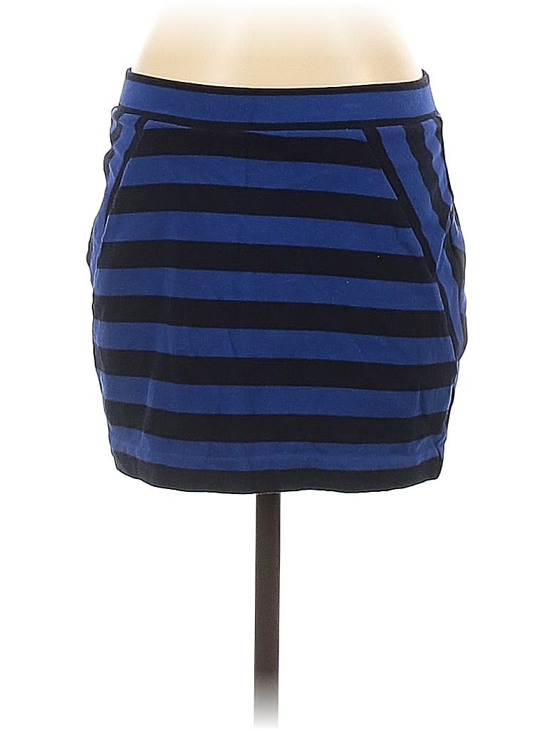 Click to view more detailed imagery on our partner's website Pre-owned Gap Casual Skirt In Blue