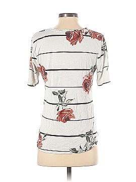 24/7 Maurices Short Sleeve T-Shirt (view 2)