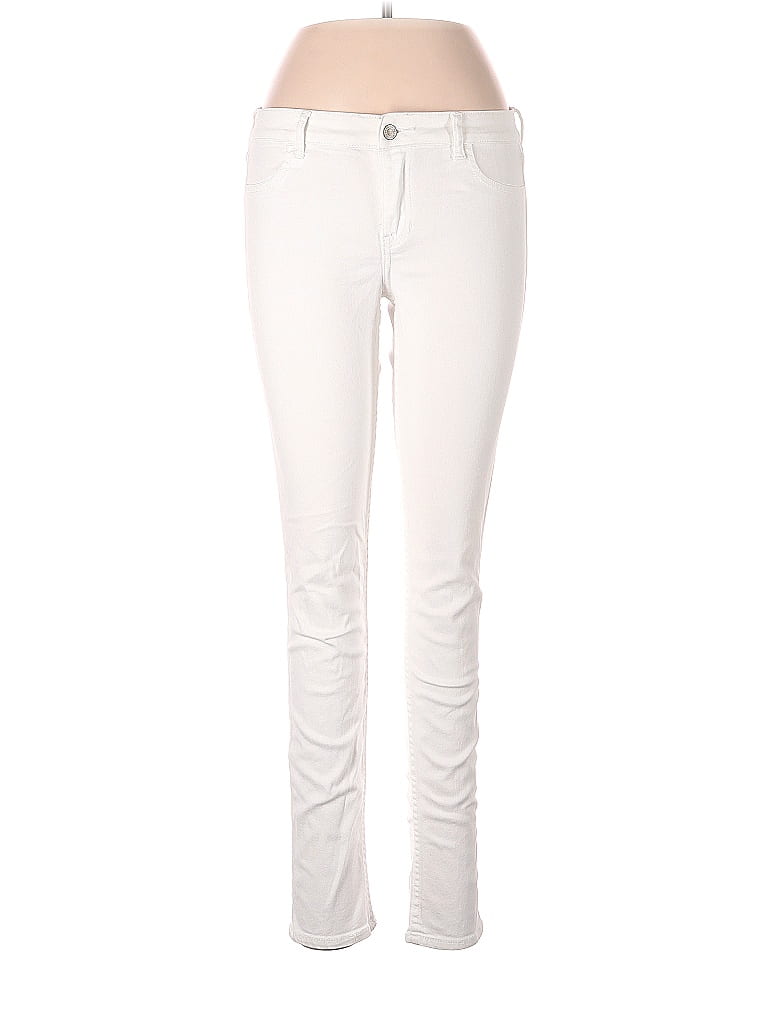 Click to view more detailed imagery on our partner's website Pre-owned Hollister Jeans In White