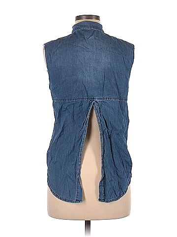 Velvet Heart Sleeveless Button-Down Shirt (view 2)