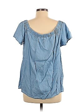 TWO by Vince Camuto Short Sleeve Blouse (view 2)