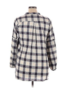 Suzanne Betro Long Sleeve Button-Down Shirt (view 2)
