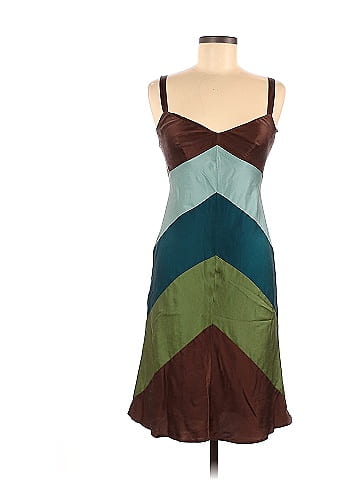 BCBGMAXAZRIA 100 Silk Chevron herringbone Color Block Chevron