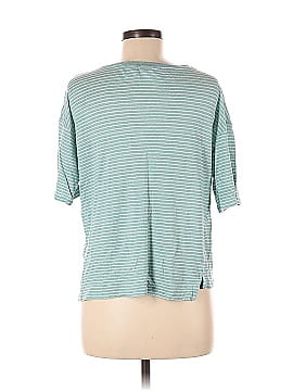 Nicole by Nicole Miller Short Sleeve T-Shirt (view 2)