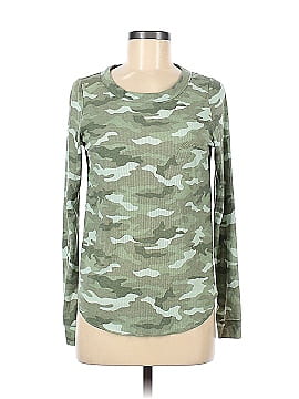 Victoria's Secret Pink Long Sleeve T-Shirt (view 1)