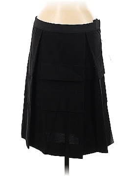 A Woman Casual Skirt (view 1)