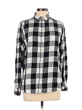 Old Navy Long Sleeve Button-Down Shirt (view 1)