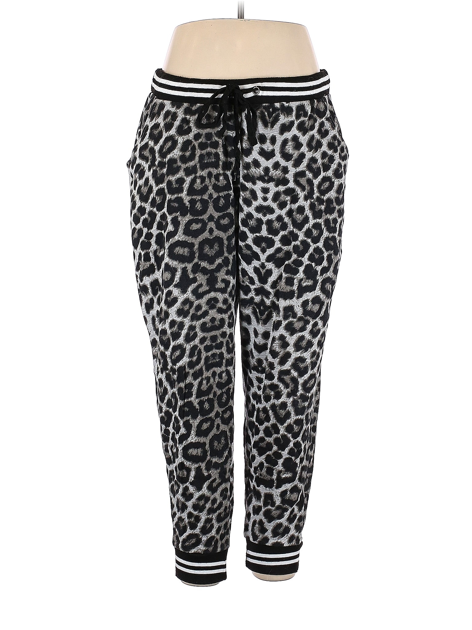 rue21 Gray Sweatpants Size 1X (Plus) 15 off thredUP