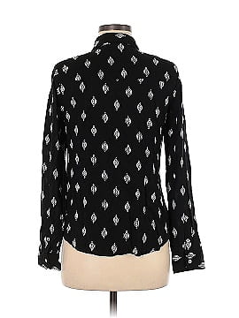 Forever 21 Contemporary Long Sleeve Button-Down Shirt (view 2)