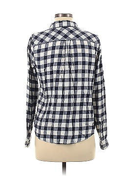 Forever 21 Long Sleeve Button-Down Shirt (view 2)