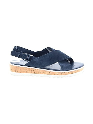 Marc fisher sale navy sandals