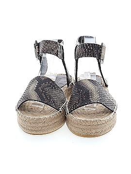 Vince. Sandals (view 2)