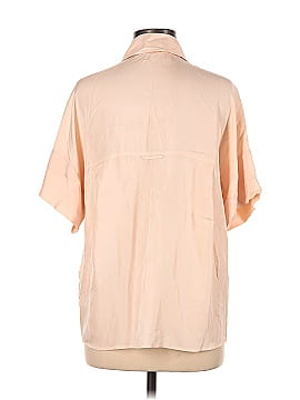 Vince. Short Sleeve Silk Top (view 2)