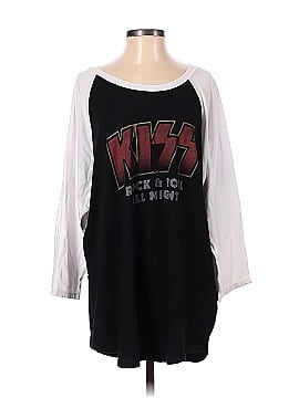 Kiss 3/4 Sleeve T-Shirt (view 1)