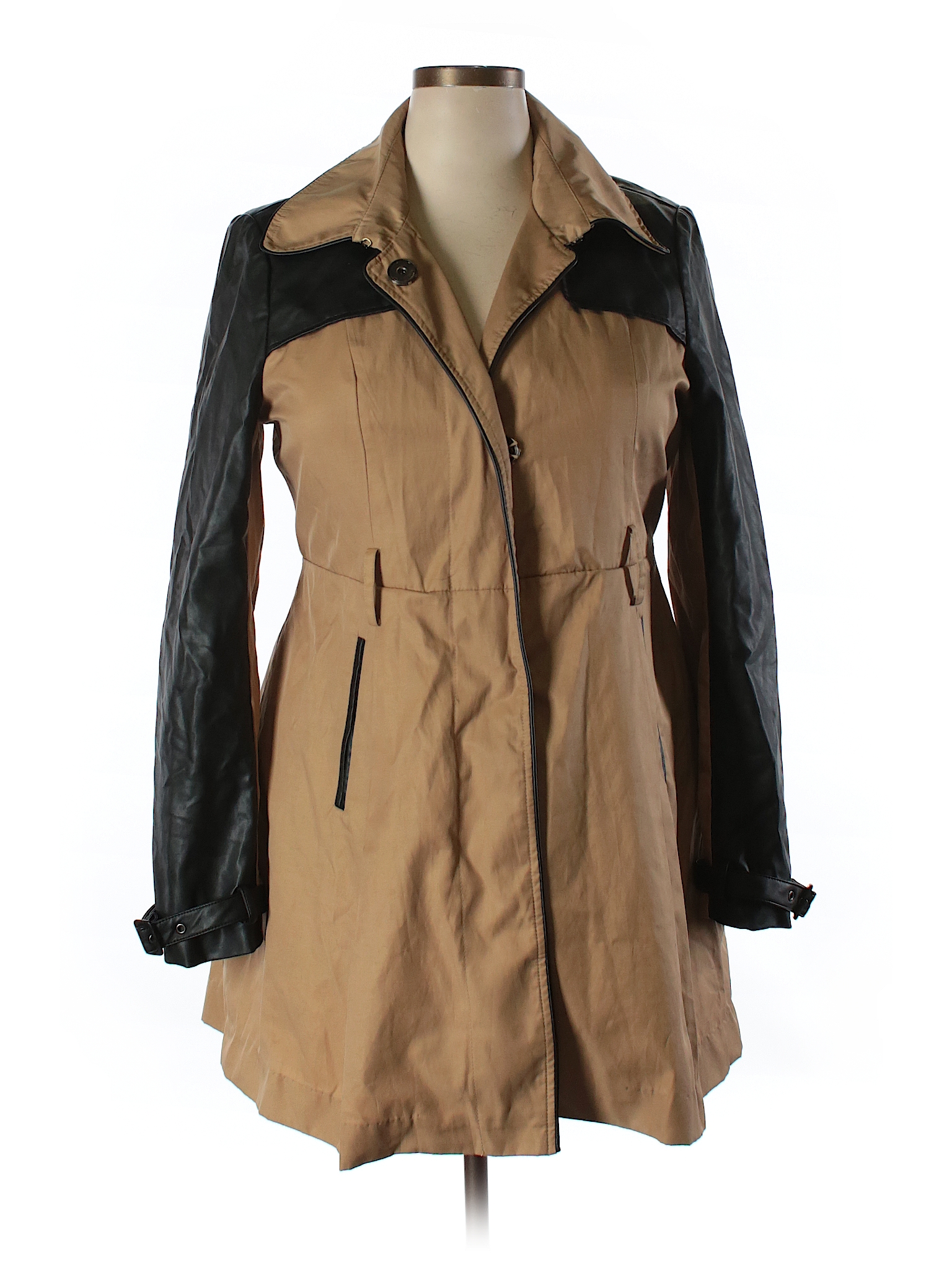 Bebe Color Block Tan Coat Size XL - 69% off | thredUP