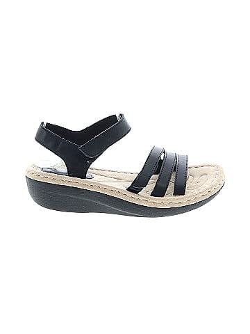 Cobbie cuddlers outlet sandals