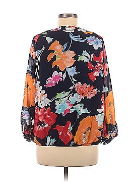 Signature collection Long Sleeve Blouse (view 2)
