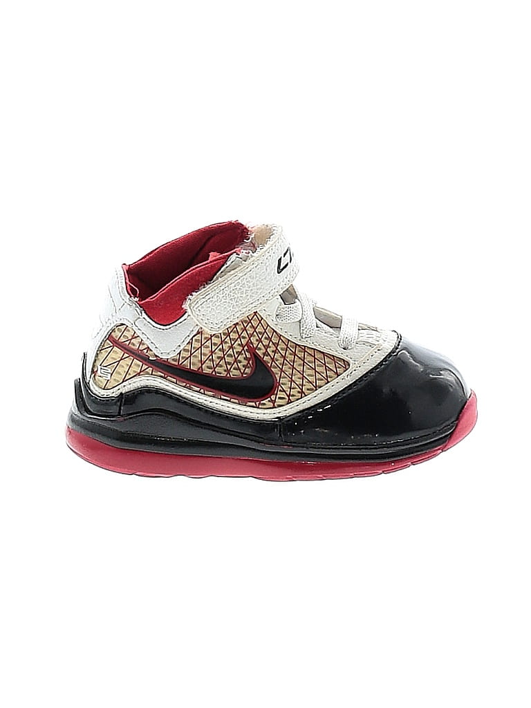 nike sneakers lebron james