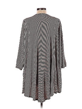 Lularoe Cardigan (view 2)