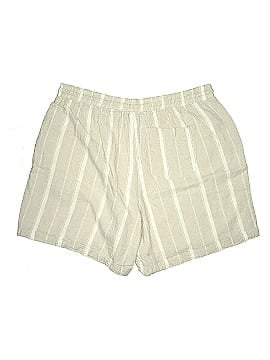 Gloria Vanderbilt Shorts (view 2)