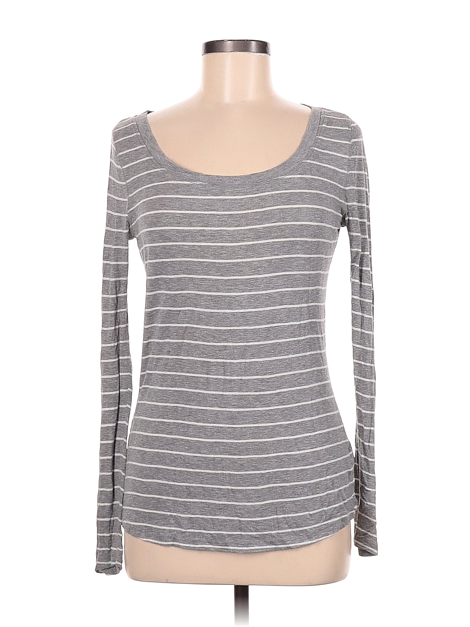 BCBG Paris Gray Long Sleeve T-Shirt Size M - 48% off | thredUP
