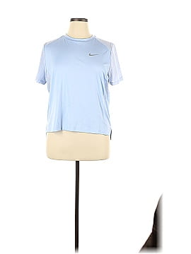 Nike Active T-Shirt (view 1)