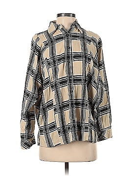 Signature 8 Long Sleeve Button-Down Shirt (view 1)