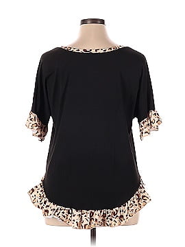 Emery Rose Short Sleeve Top (view 2)