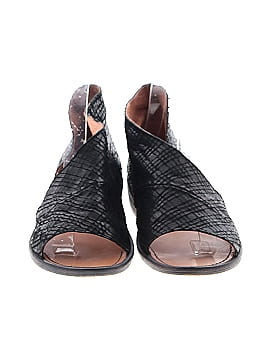 Free People Flats (view 2)