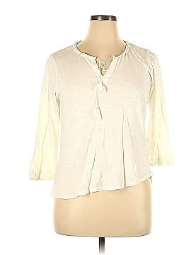 TWO by Vince Camuto 3/4 Sleeve T-Shirt (view 1)