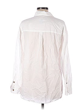 Universal Thread Long Sleeve Button-Down Shirt (view 2)
