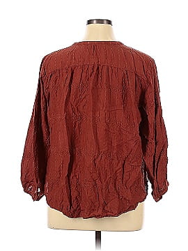 Old Navy Long Sleeve Button-Down Shirt (view 2)