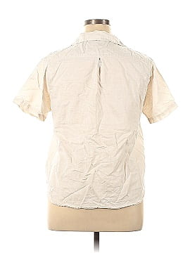 The Eagle's Eye Short Sleeve Button-Down Shirt (view 2)