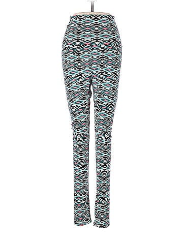 The ZigZag Stripe Leggings (view 1)