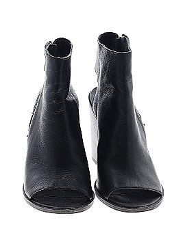 Steve Madden Ankle Boot (view 2)